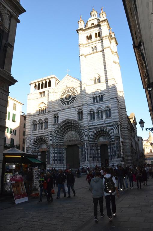 Ferienwohnung Domus Sottoripa Genua Exterior foto