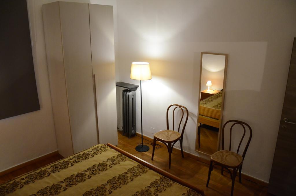 Ferienwohnung Domus Sottoripa Genua Exterior foto