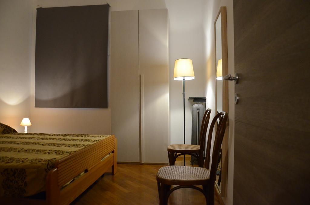 Ferienwohnung Domus Sottoripa Genua Exterior foto