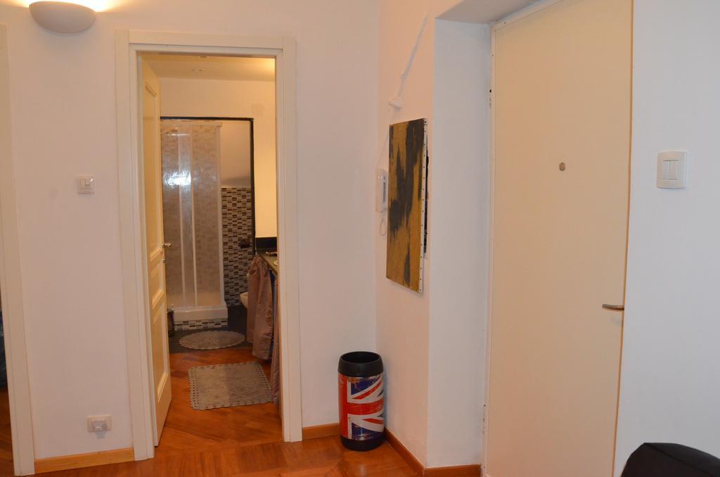 Ferienwohnung Domus Sottoripa Genua Exterior foto